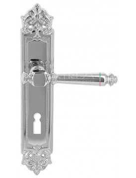 Дверная ручка Extreza "VERONIKA" (Вера) 327 на планке PL02 KEY полированный хром F04