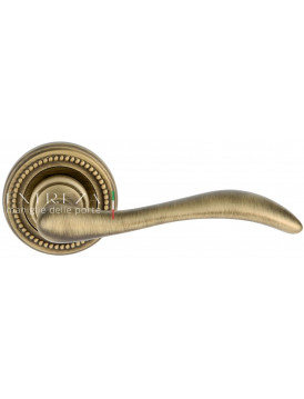 Дверная ручка Extreza "AGATA" (Агата) 310 на розетке R03 матовая бронза F03