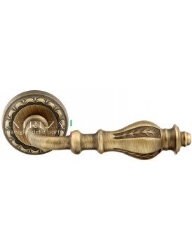 Дверная ручка Extreza "EVITA" (Эвита) 301 на розетке R02 матовая бронза F03