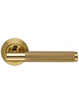 Дверная ручка Extreza "TUBA" (Туба) 126 на розетке R05 полированная латунь F01