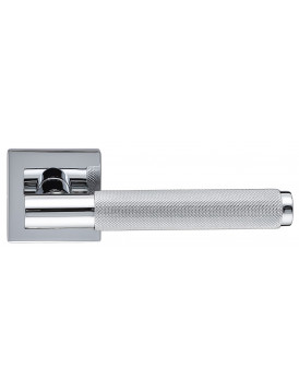 Дверная ручка Extreza Hi-tech Slim "TUBA" 126 на розетке R15 полированный хром F04